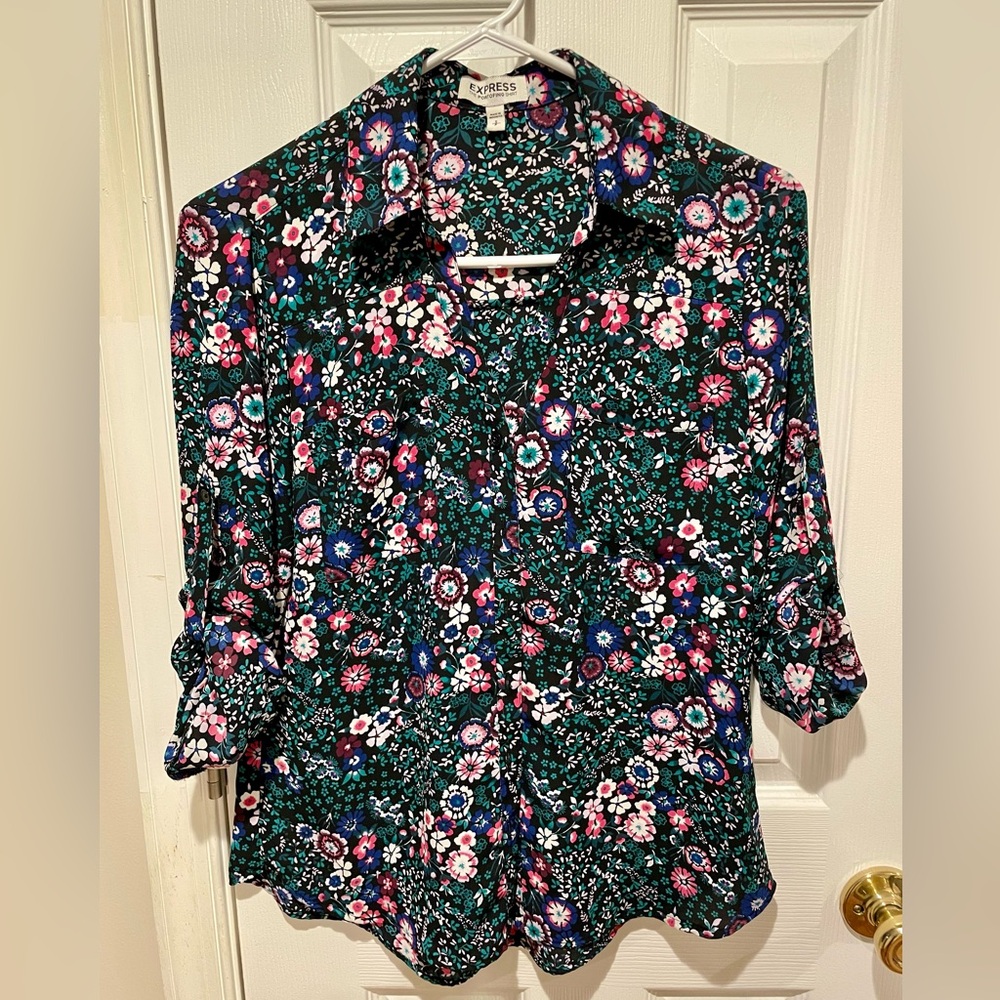 Express Floral Blouse